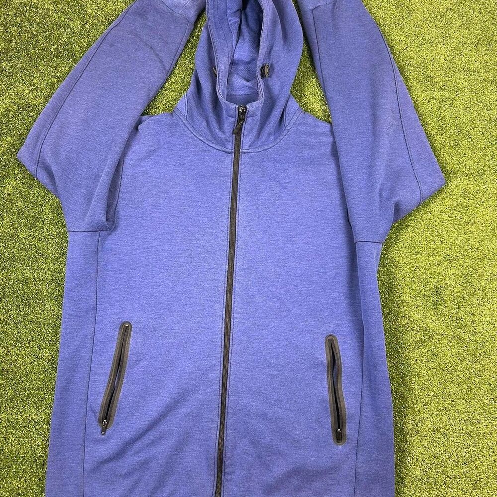Uniqlo Men's Blue and Purple Jacket